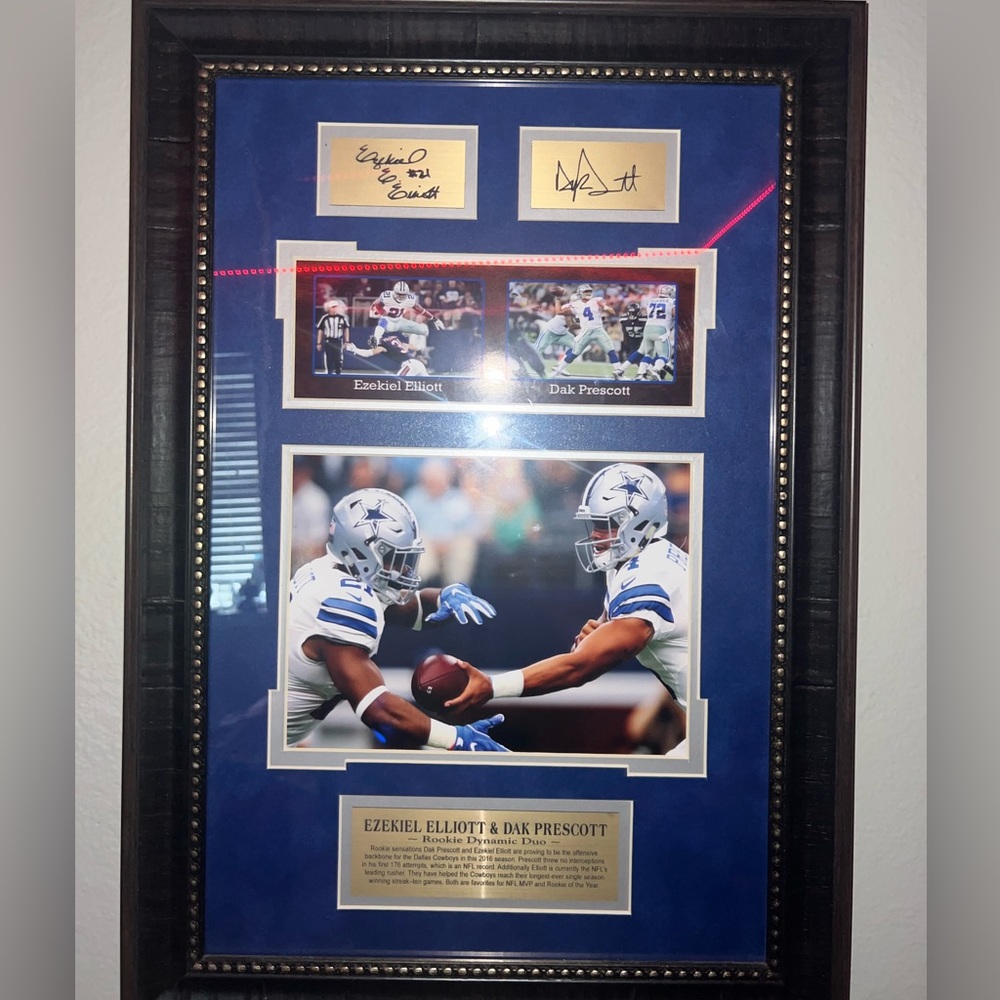 Rookie Ezekiel Elliot and Dak Prescott SIGNED picture!
